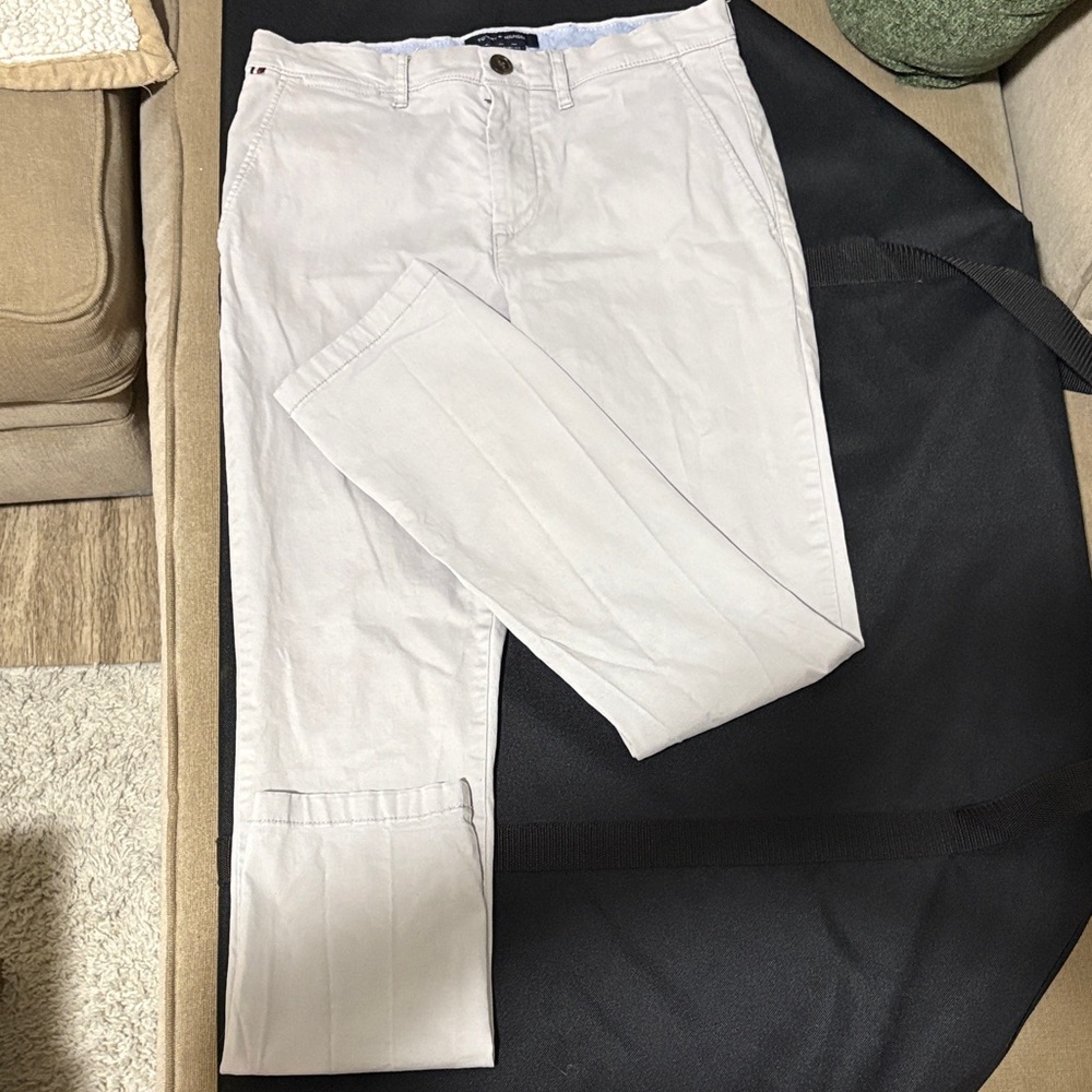 Tommy Hilfiger Men's grey Chinos size 30X32